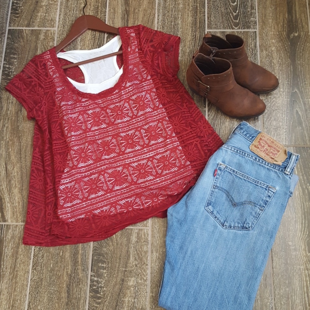 🍂5 for 40🍂American Eagle Lace Top